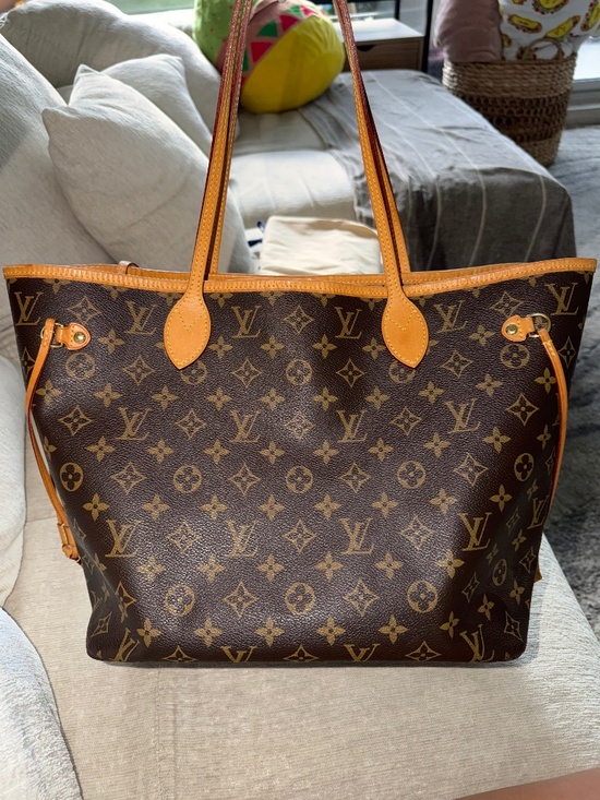 Louis Vuitton Handbags - Louis Vuitton Neverfull MM Rose Beige